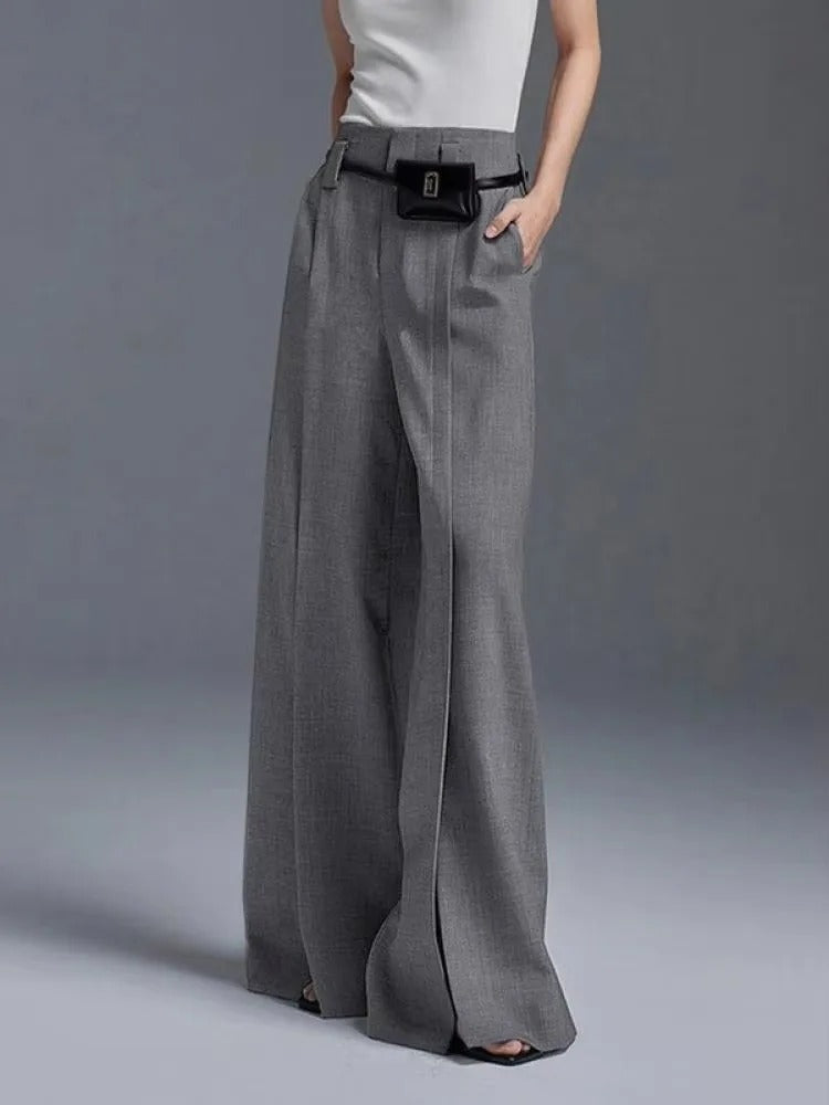 Sofia - Wide-Leg and High Waist Trousers